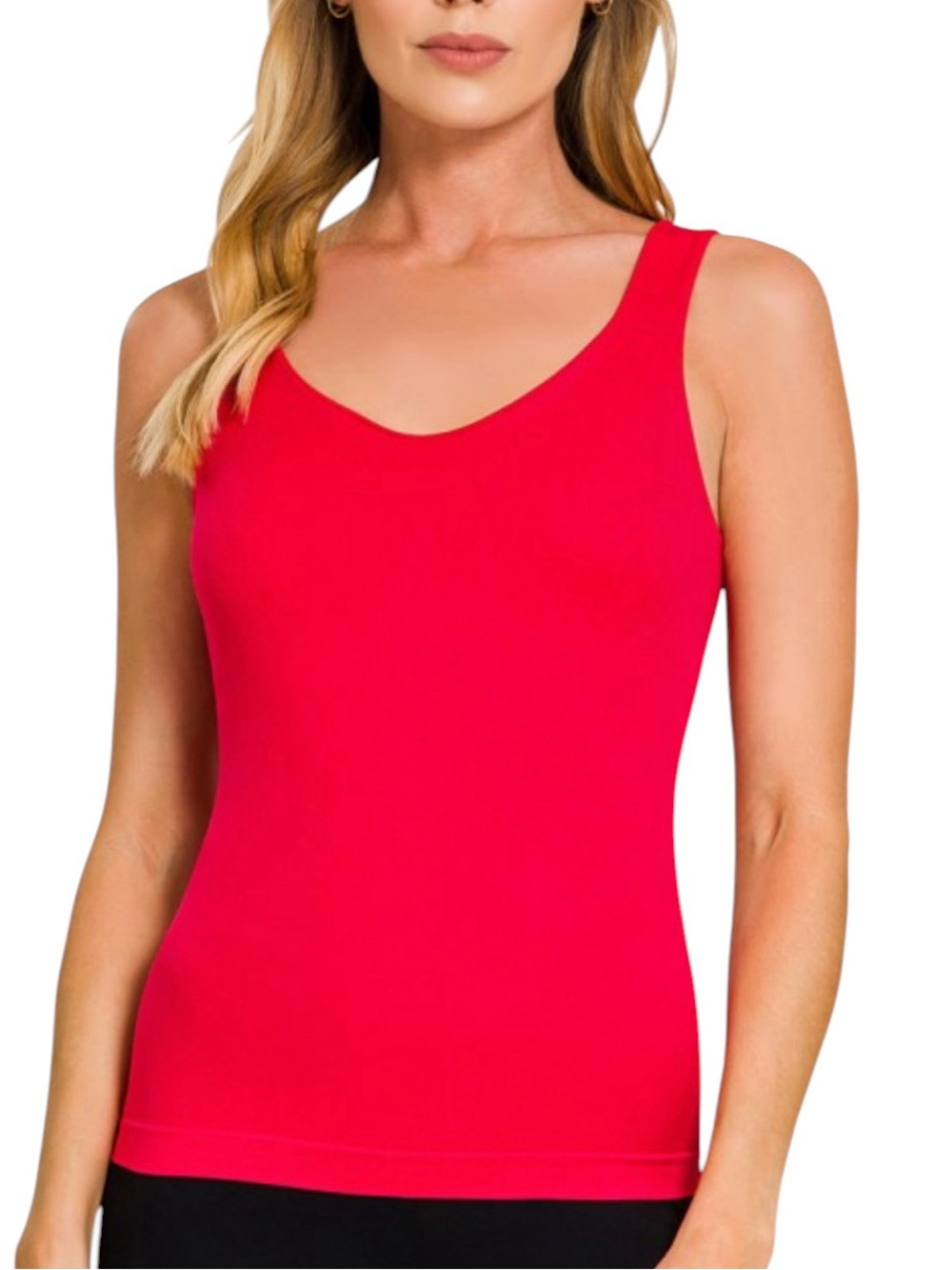 📦 635. Women’s Red Scoop Neck Built-In Bra Tank Top NEW